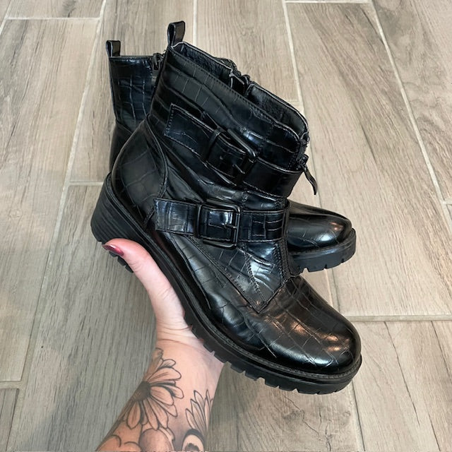 Black Buckle Boots