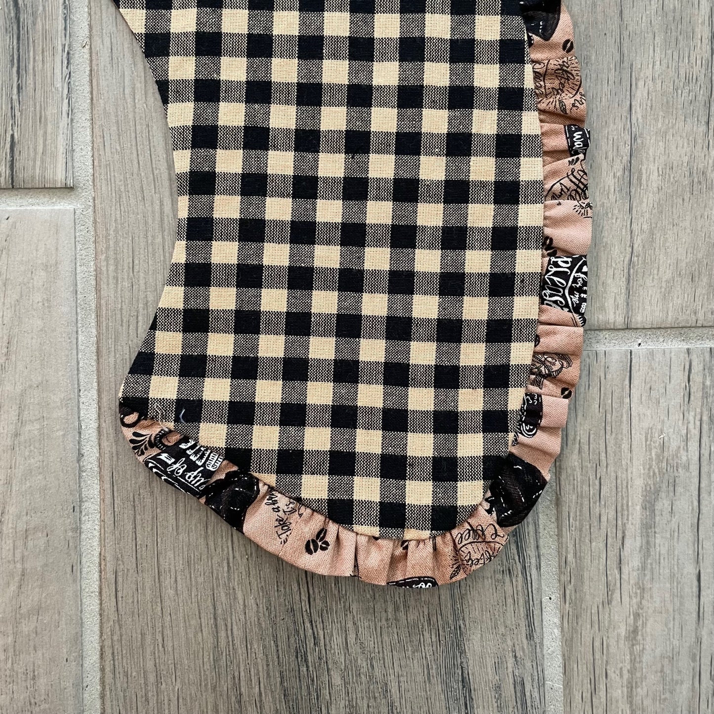 Statement Collar - Coffee / Coffee Ruffle